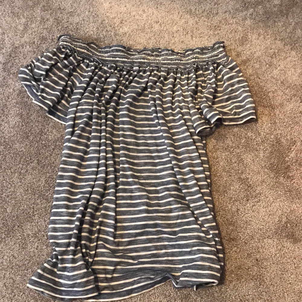 Off the shoulder t shirt